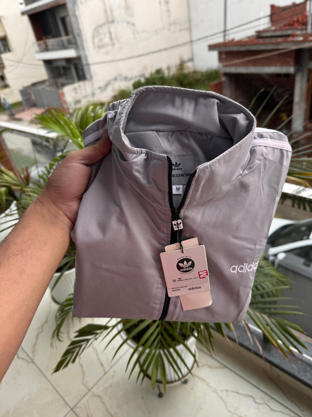 Branded Windshitter 2025