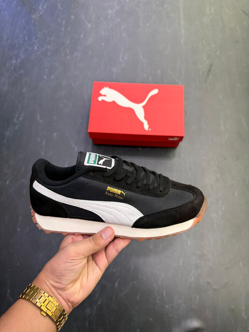 PUMA EASY RIDER BLACK WHITE 