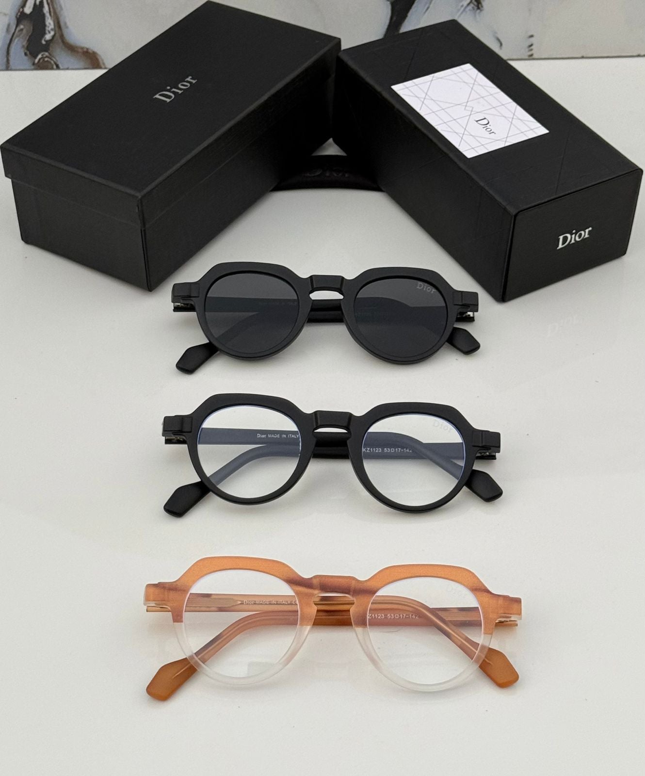 Unisex Sunglasses 
12A Quality